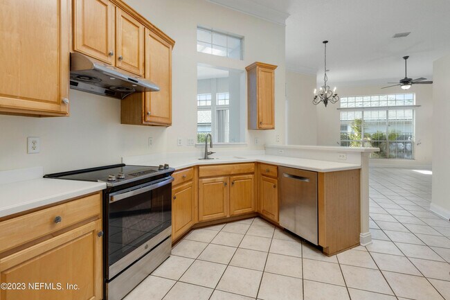 Building Photo - 429 Sea Spray Ln