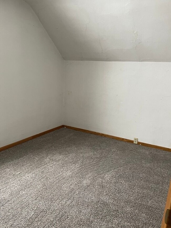 Building Photo - Click the “Apply Now” button or email wapmrentals@gmail.com for a prompt response.