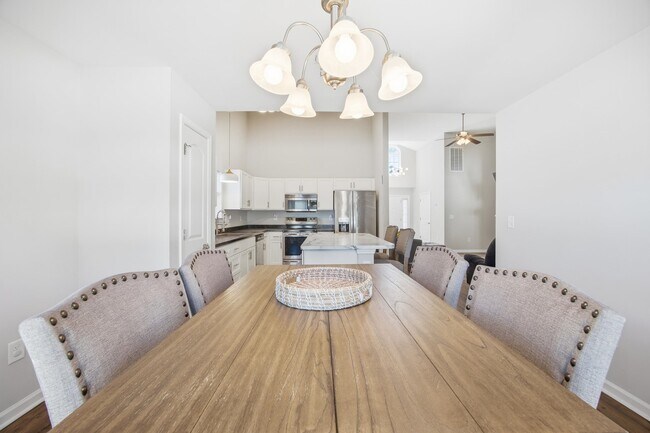 Building Photo - 82 Palmetto Green Dr