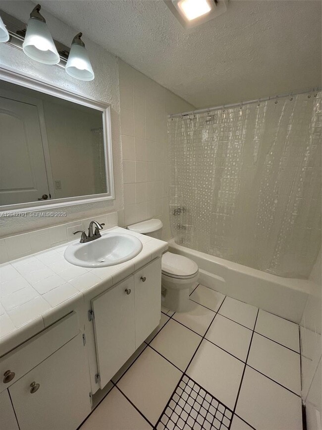 Building Photo - 10832 SW 88th St