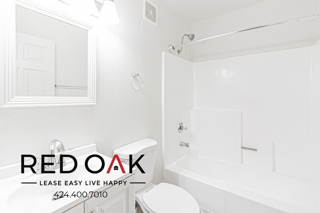 Building Photo - 3742 E Fountain St