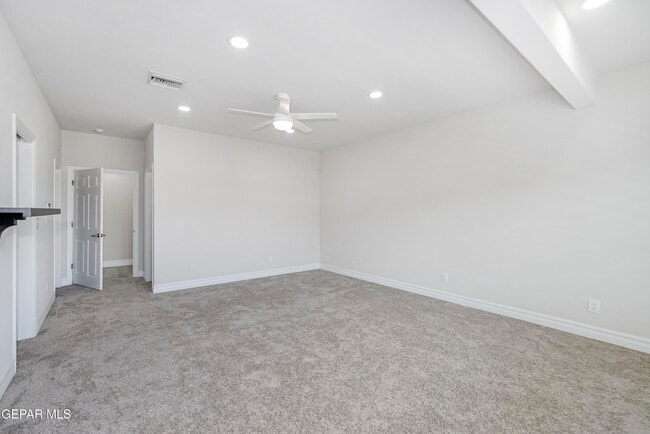 Building Photo - 6489 Calle Placido Dr