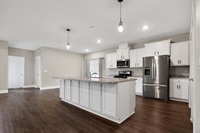 Building Photo - 1110 Shoal River Dr