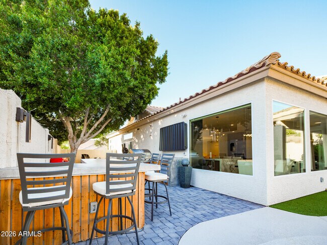 Building Photo - 2024 E Granite View Dr