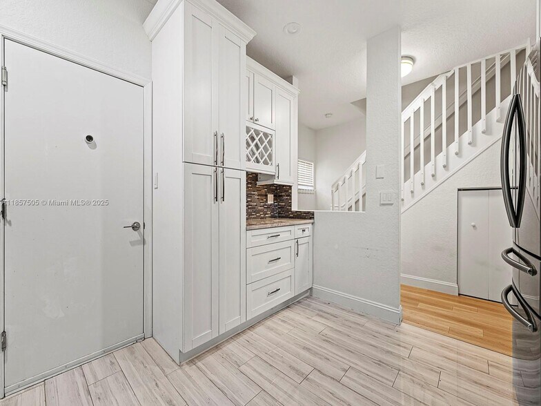 Building Photo - 9032 NW 54th St