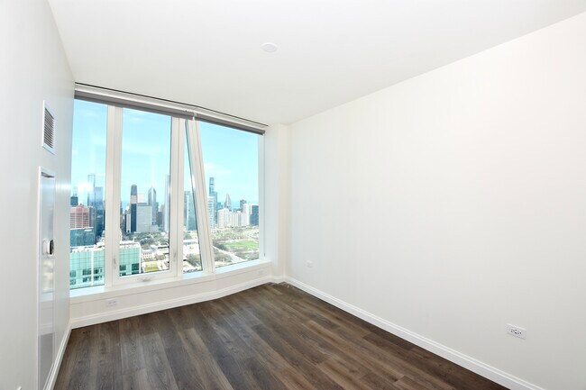 Building Photo - 1000 S Michigan Ave