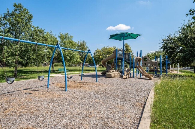 Building Photo - 119 Tanner Cir