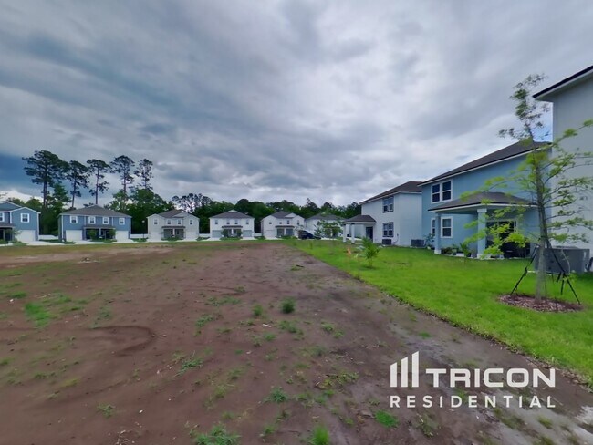 Building Photo - 68 Brazil Nut Cir