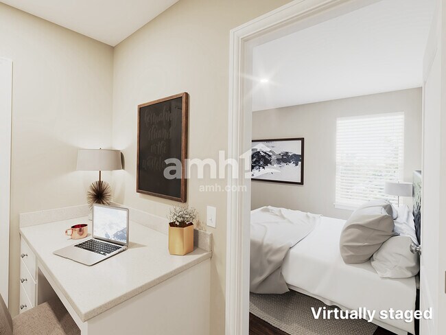 Building Photo - 4308 Longfellow Dr