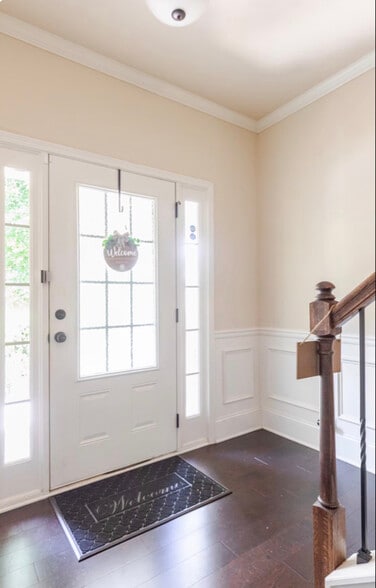 Building Photo - 6254 Waverly Ln