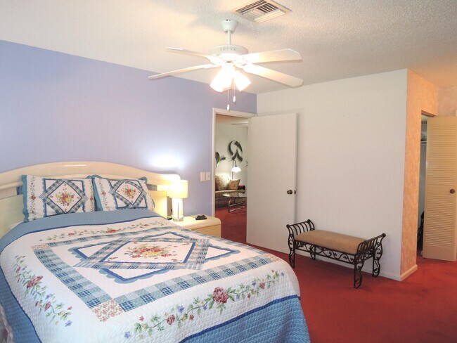 Building Photo - 944 Savannas Point Dr