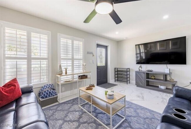 Building Photo - 2392 Clipper Way