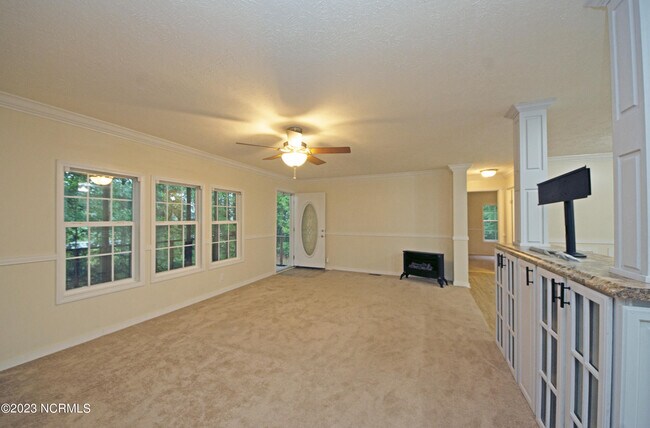 Building Photo - 158 State Rd 1319