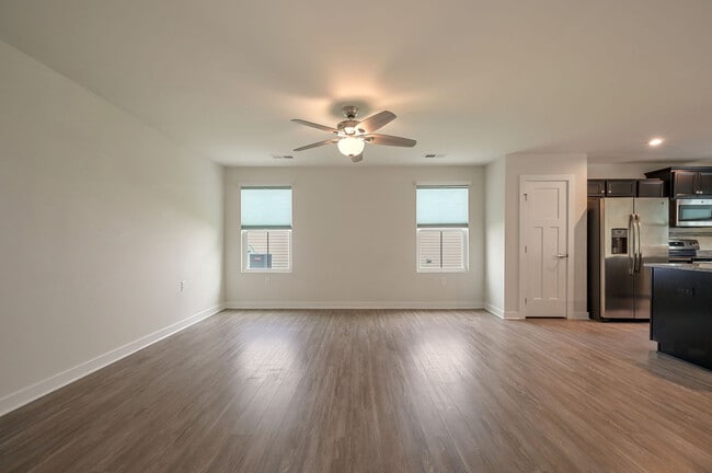 Building Photo - 18304 Patchwork Dr