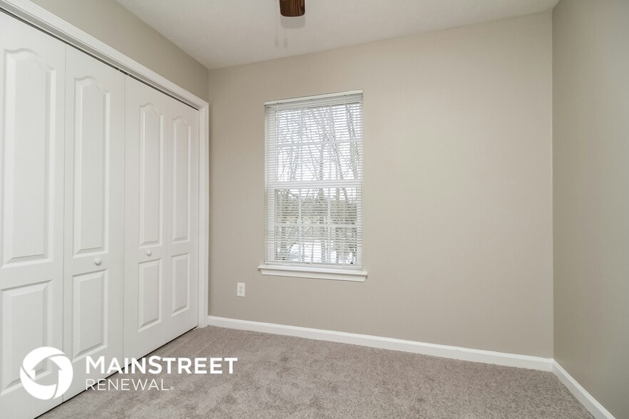 Building Photo - 448 Dorchester Dr