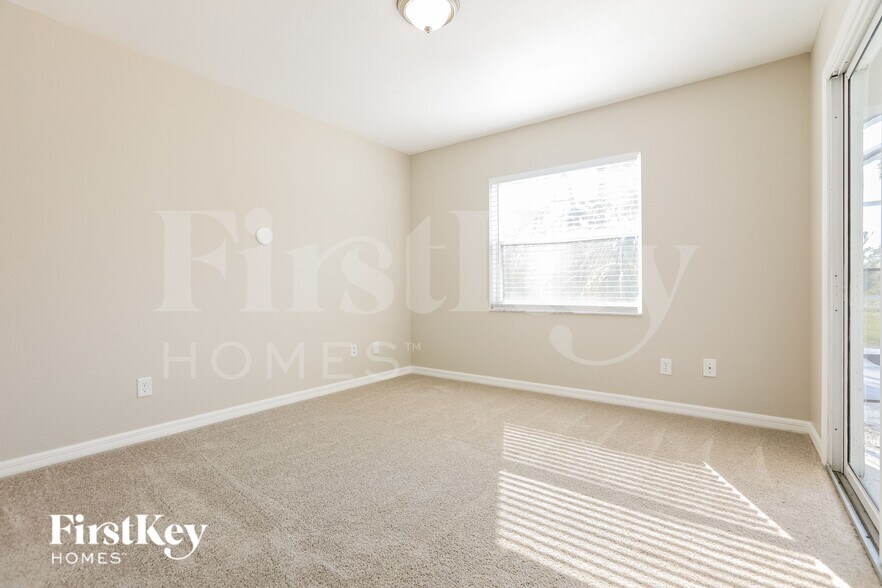 Building Photo - 4517 Lovett Rd