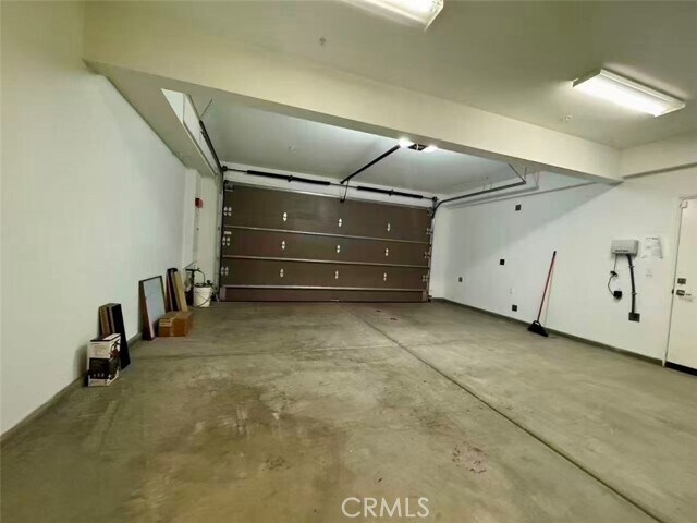 Building Photo - 105 Mangrove Banks