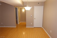 Building Photo - 7885 W Flamingo Rd