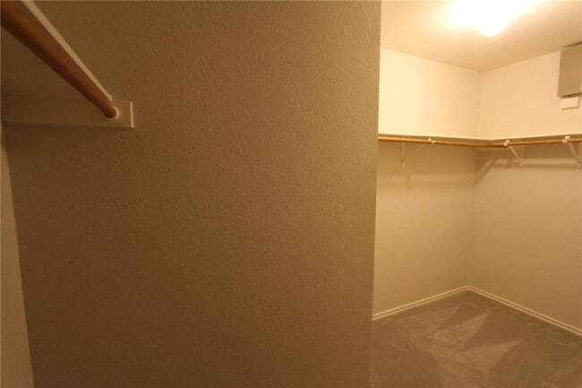 Building Photo - 226 Schaefer Blvd