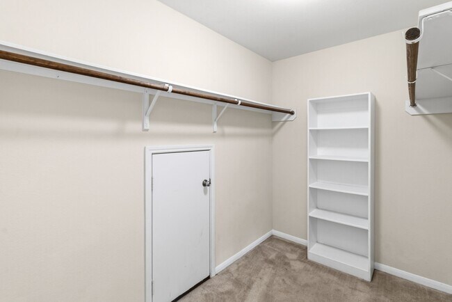 Building Photo - 18715 Windy Stone Dr