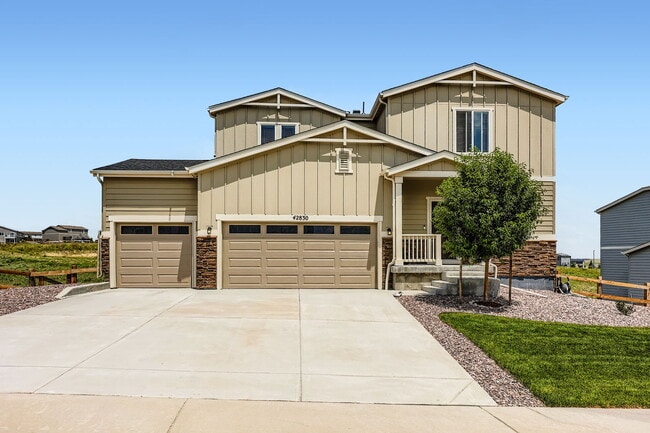 Primary Photo - 42830 Ivydale St