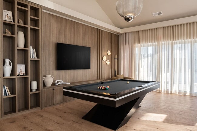 Building Photo - 8041 W Belmont Ave