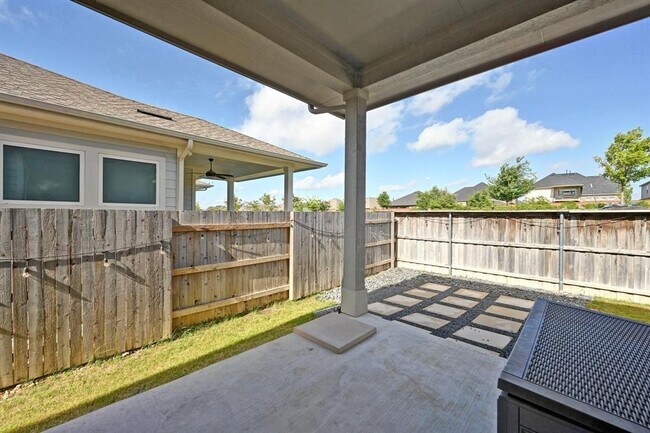 Building Photo - 870 Texas Sage Loop