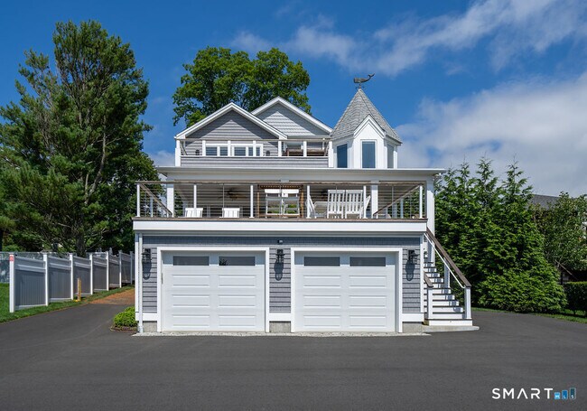 Building Photo - 133 Linden Ave