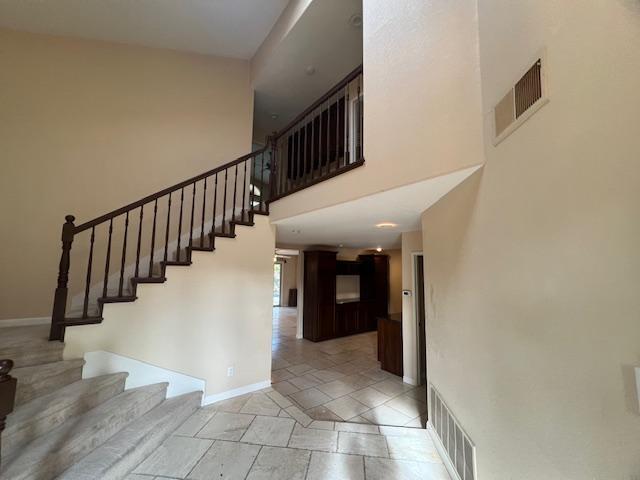 Building Photo - 5101 Vía Mindanao