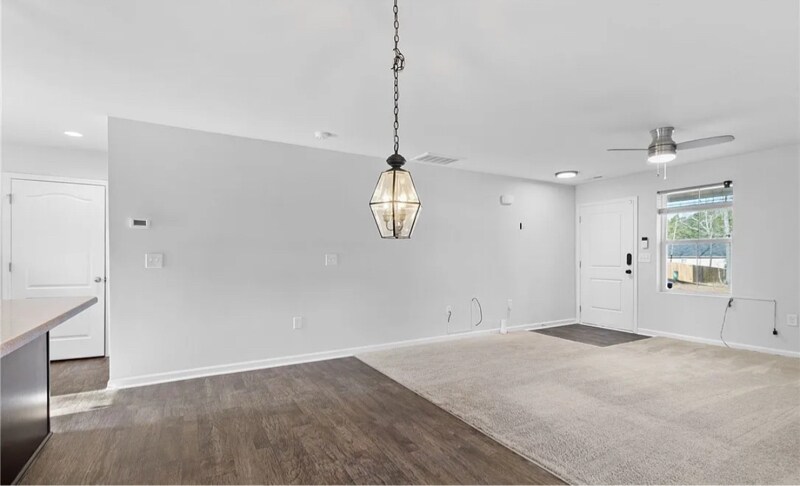 Building Photo - 28 York Ct