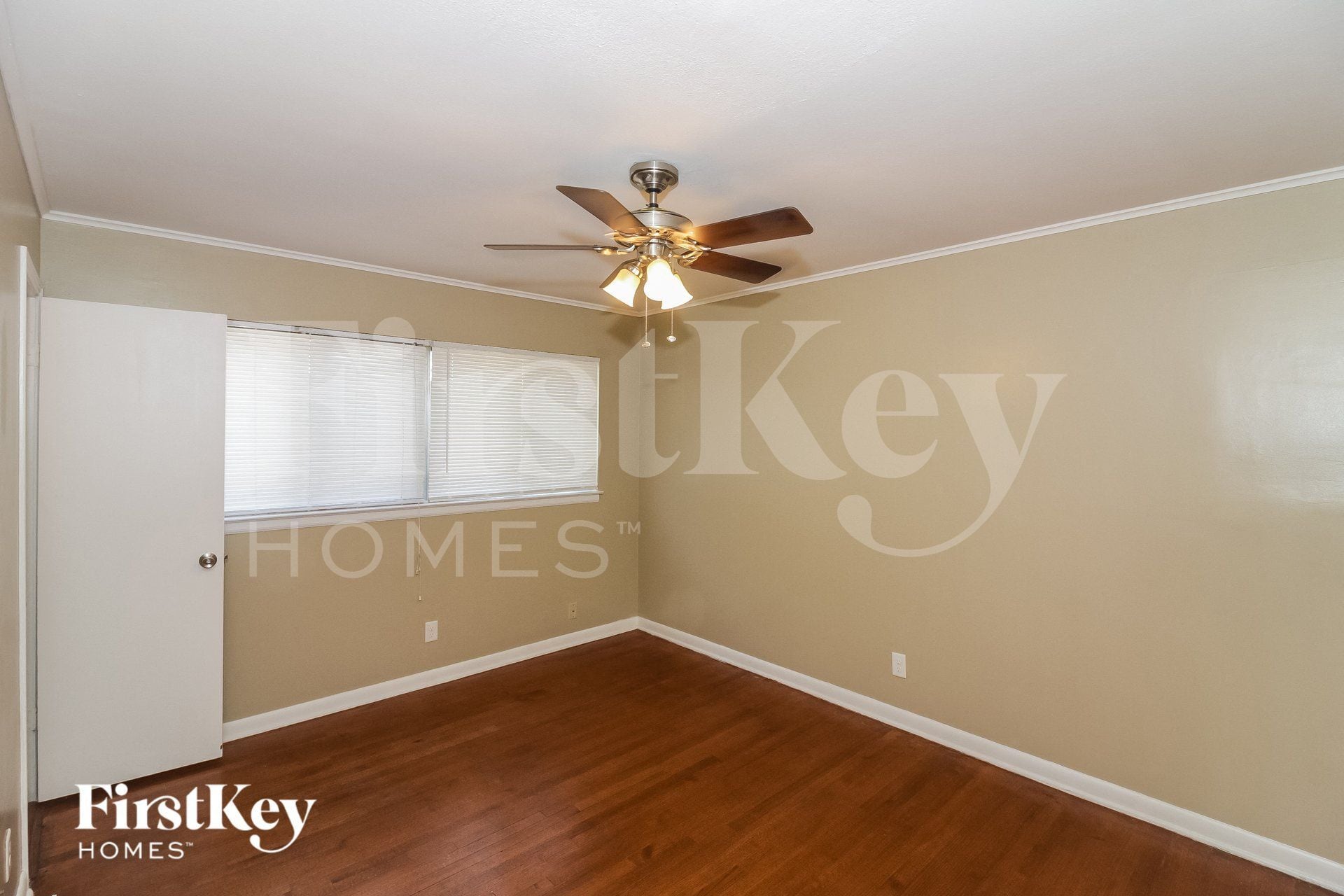 Building Photo - 5405 Lyford Ave