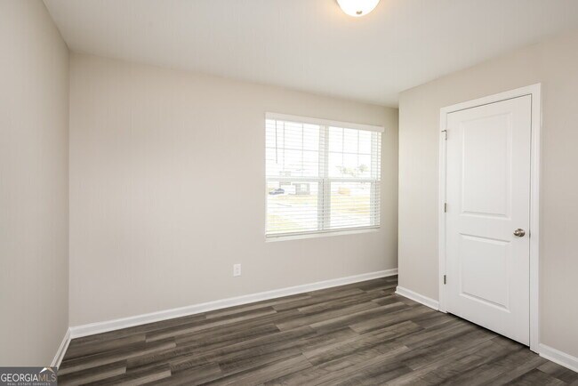 Building Photo - 1146 Feldman Chase