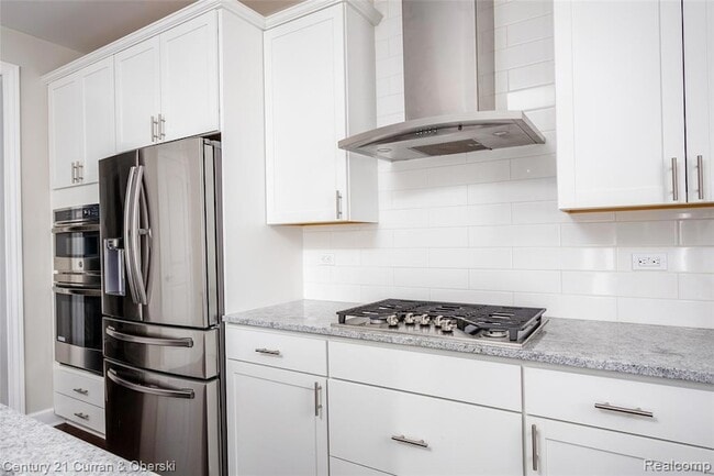 Building Photo - 47749 Fieldstone Dr