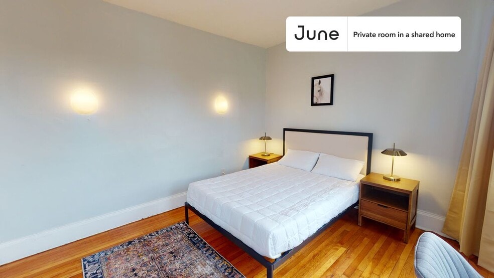 Building Photo - Room in Shared 4 bed/1 bath home