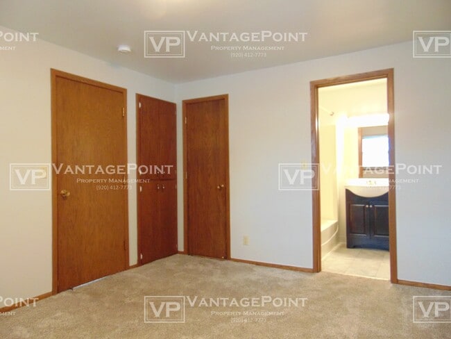 Building Photo - 2176 Carstensen Ln