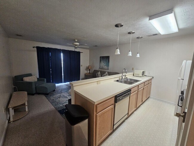 Building Photo - 4520 Coquina Harbour Dr