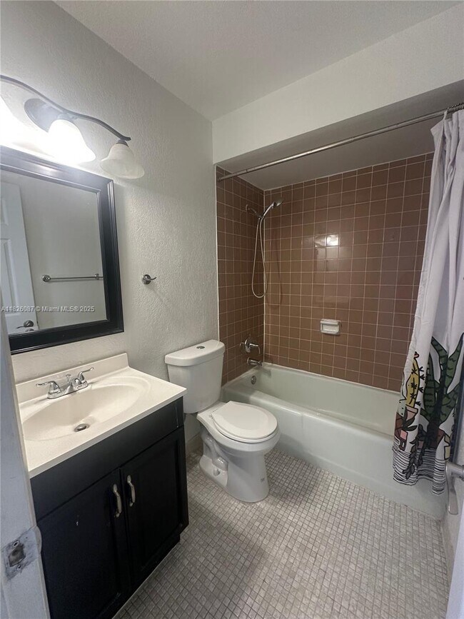 Building Photo - 9487 SW 76th St
