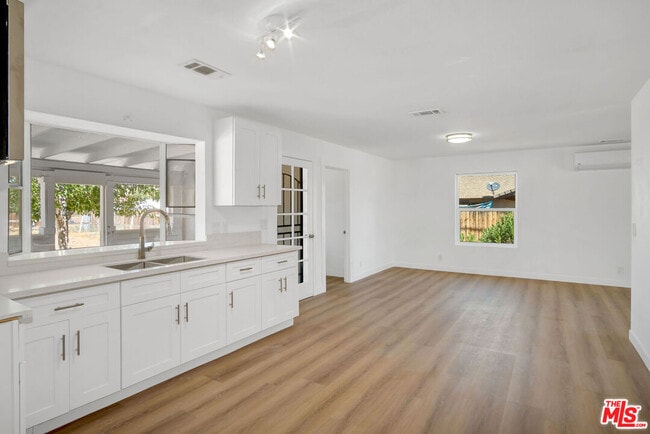 Building Photo - 15376 Washoan Rd