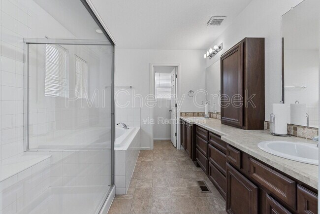 Building Photo - 5555 Kirk St