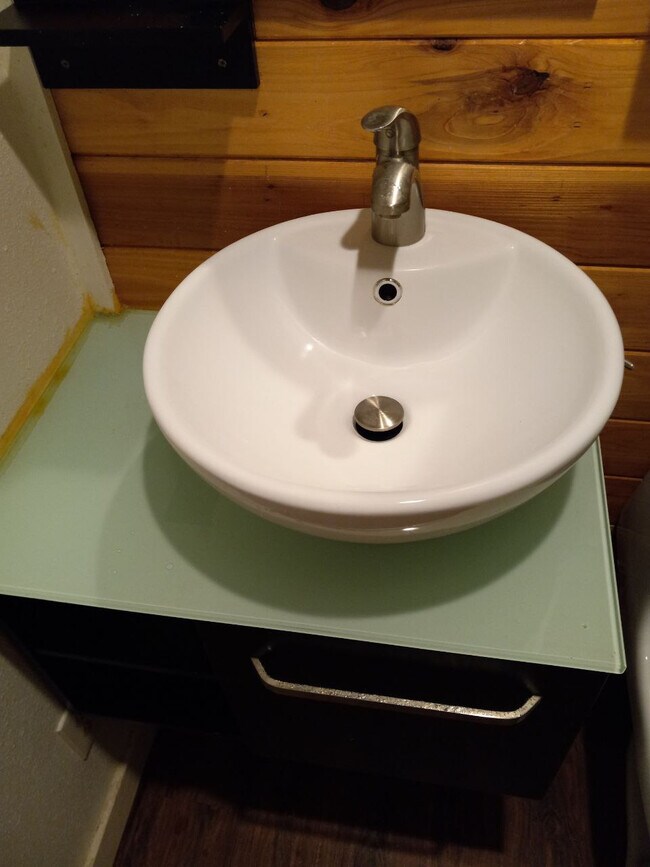 Building Photo - 3 Ala Loop