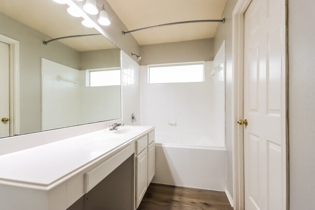 Building Photo - 12123 Carriage Oak Cir