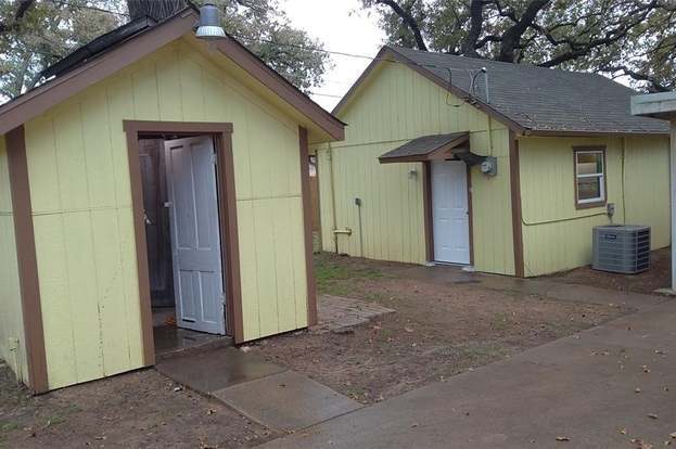 Building Photo - 7366 Meadowbrook Dr