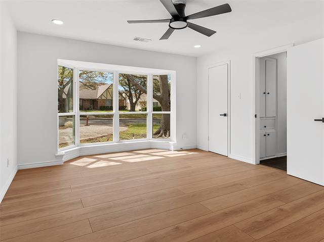 Building Photo - 7605 Meadow Oaks Dr