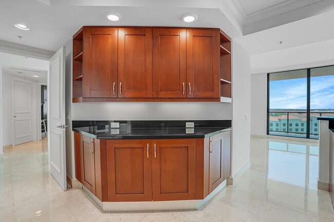 Building Photo - 3630 Gardens 901c Pky