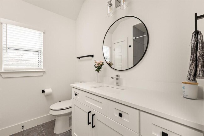 Building Photo - 5109 Glissman Rd