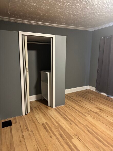 Master bedroom #2 - 29 Derby St