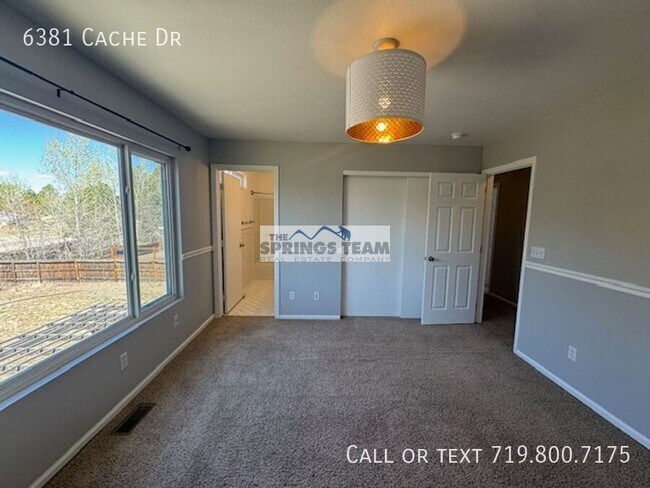 Building Photo - 6381 Cache Dr