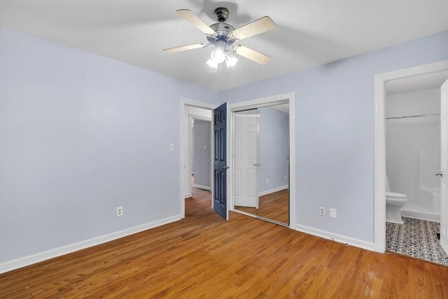 Building Photo - Adorable home located in Southwest side of Jacksonville