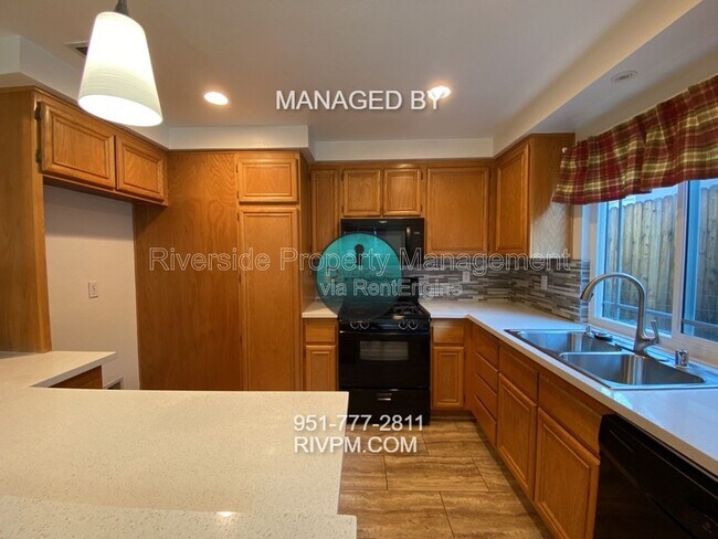 Building Photo - 19941 Windwood Cir