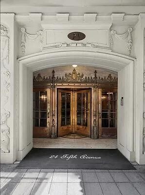 Building Photo - 24 Fifth Avenue